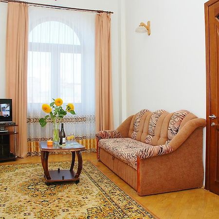 Rentday Apartments - Kiev ภายนอก รูปภาพ