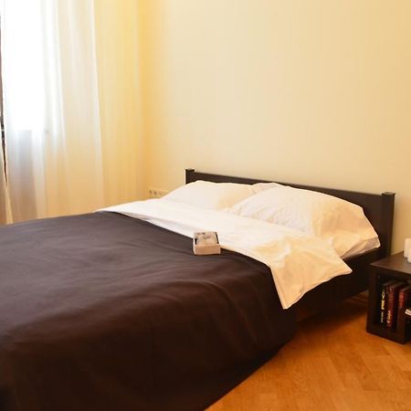 Rentday Apartments - Kiev ภายนอก รูปภาพ
